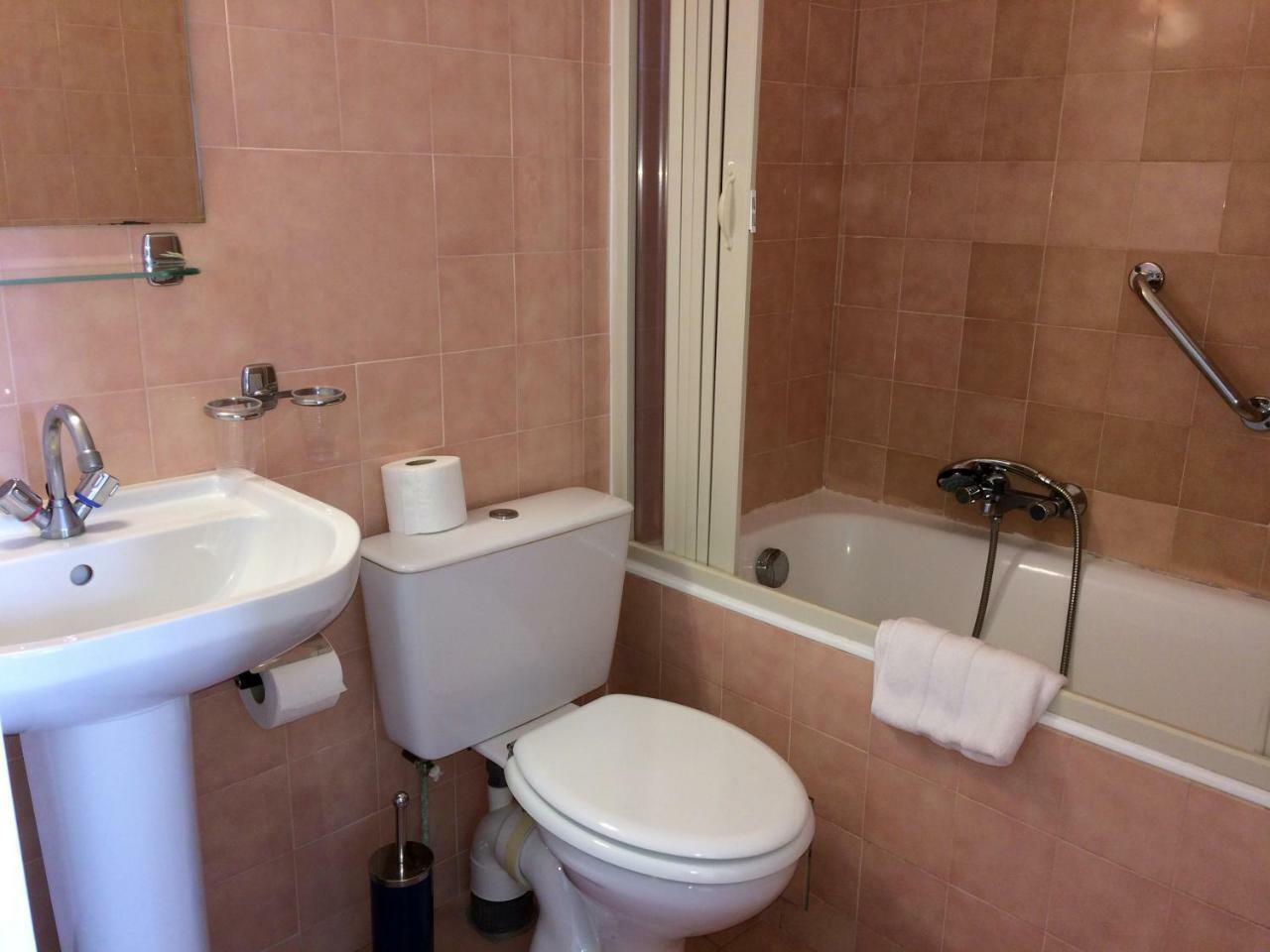 אביזה Hotel La Chataigneraie מראה חיצוני תמונה